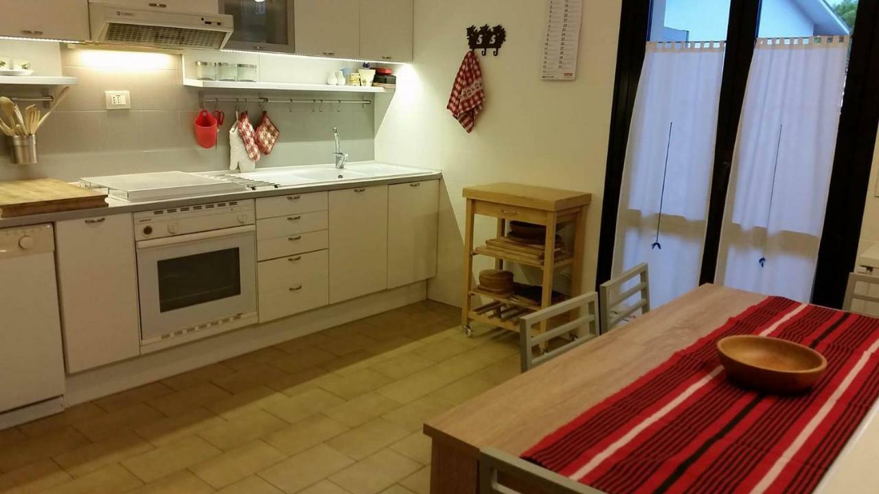 A Casa Di Clo Bed and Breakfast Πέζαρο Εξωτερικό φωτογραφία