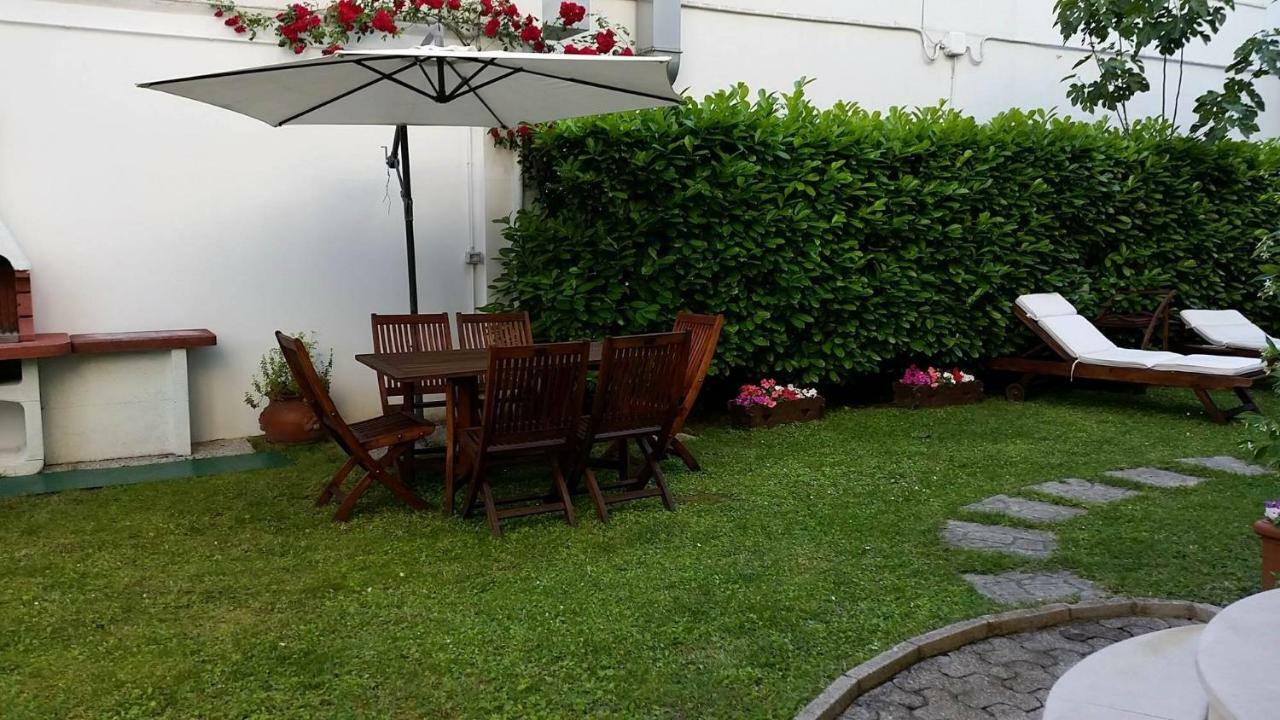 A Casa Di Clo Bed and Breakfast Πέζαρο Εξωτερικό φωτογραφία