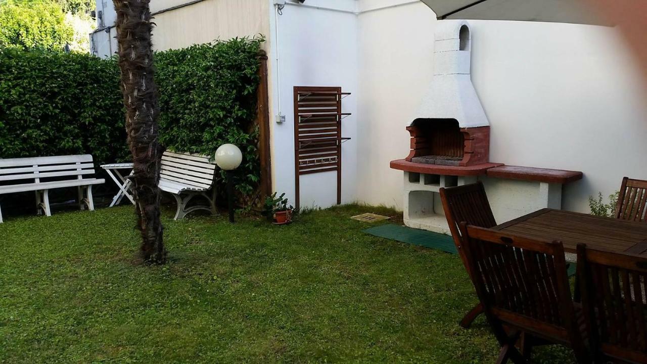 A Casa Di Clo Bed and Breakfast Πέζαρο Εξωτερικό φωτογραφία